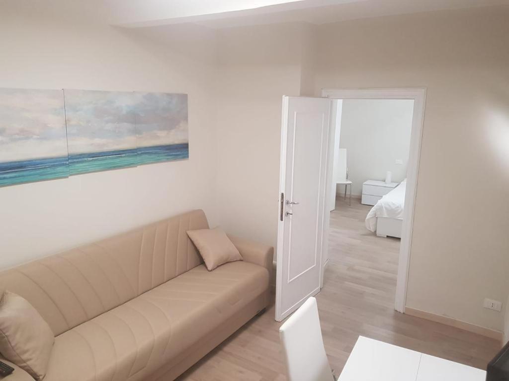 Trilocale Nel Centro Di Sampierdarena Apartment Genoa Ngoại thất bức ảnh