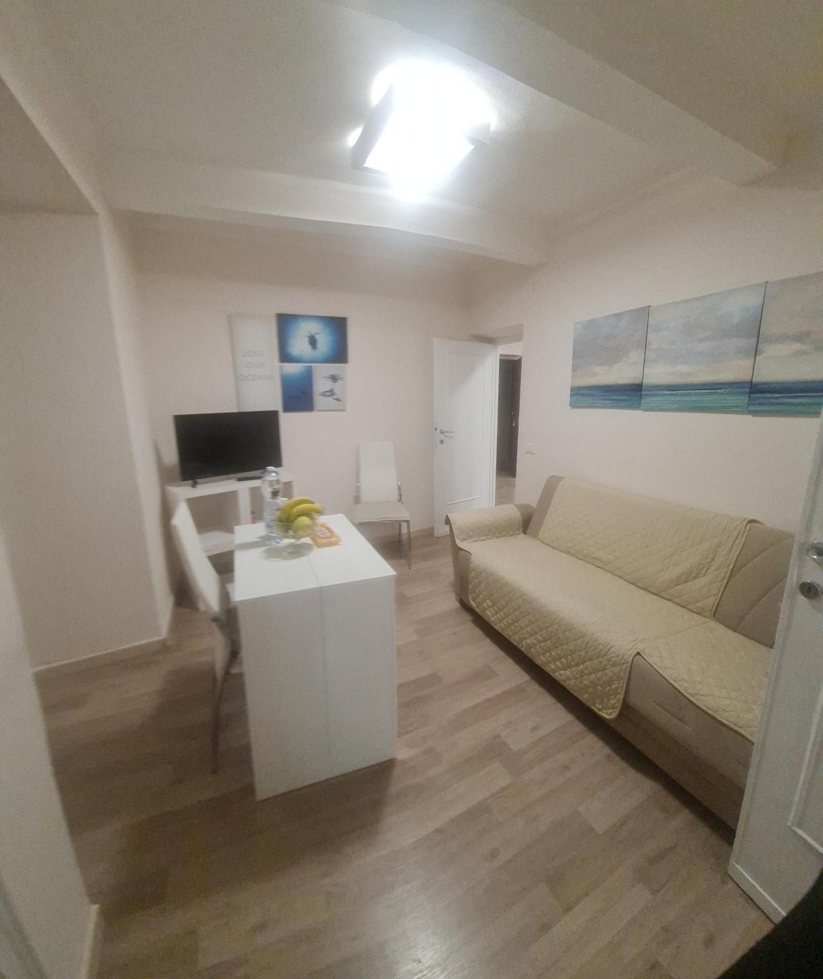 Trilocale Nel Centro Di Sampierdarena Apartment Genoa Ngoại thất bức ảnh